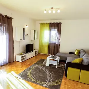 Iva Apartament